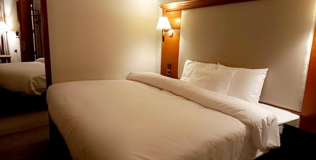 P.A.S.H.A Boutique Hotel Amman Bagian luar foto