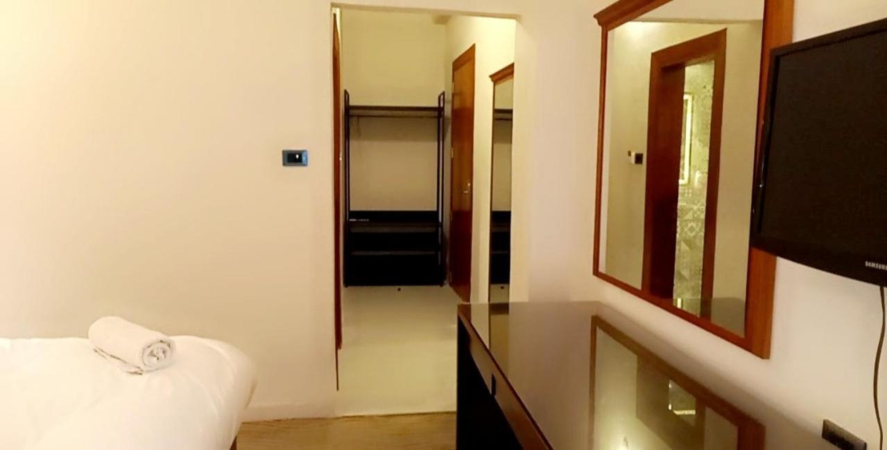 P.A.S.H.A Boutique Hotel Amman Bagian luar foto